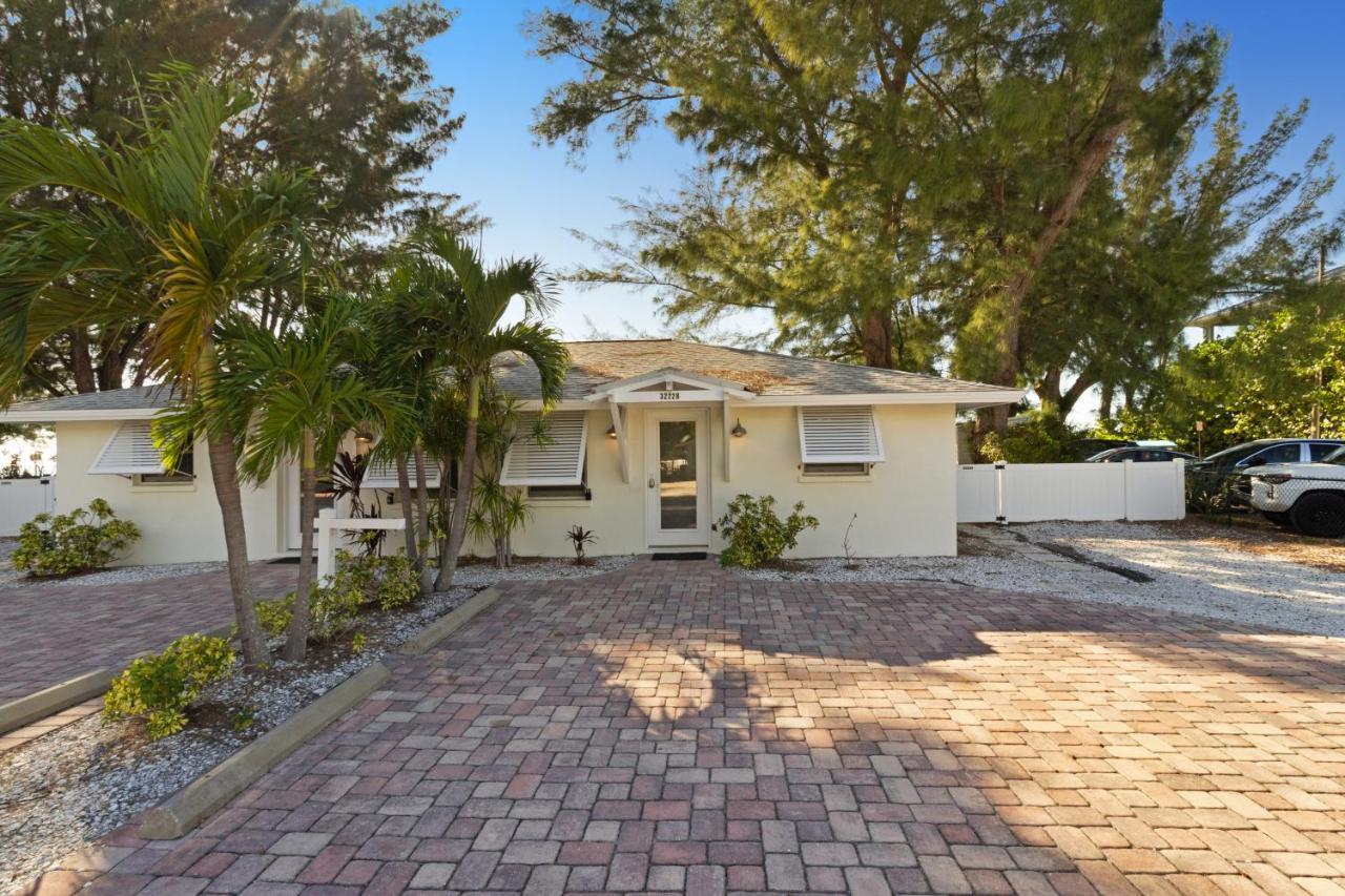 Playa Casanas North Villa Holmes Beach Exterior photo